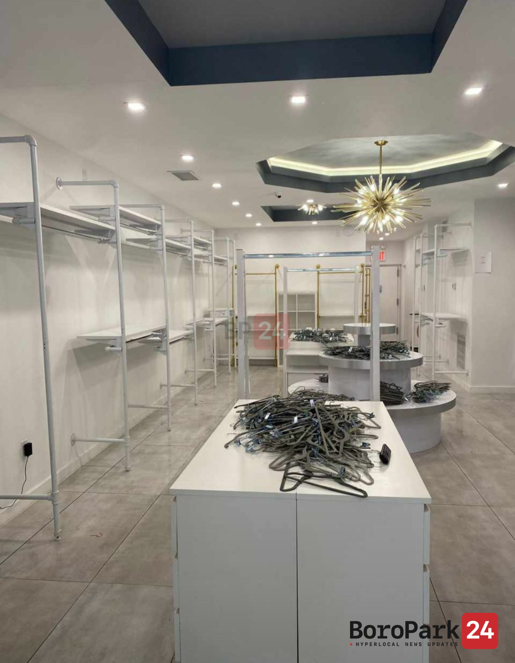 Flamingo Clothing Store Empties Its Shelves for Those in Need