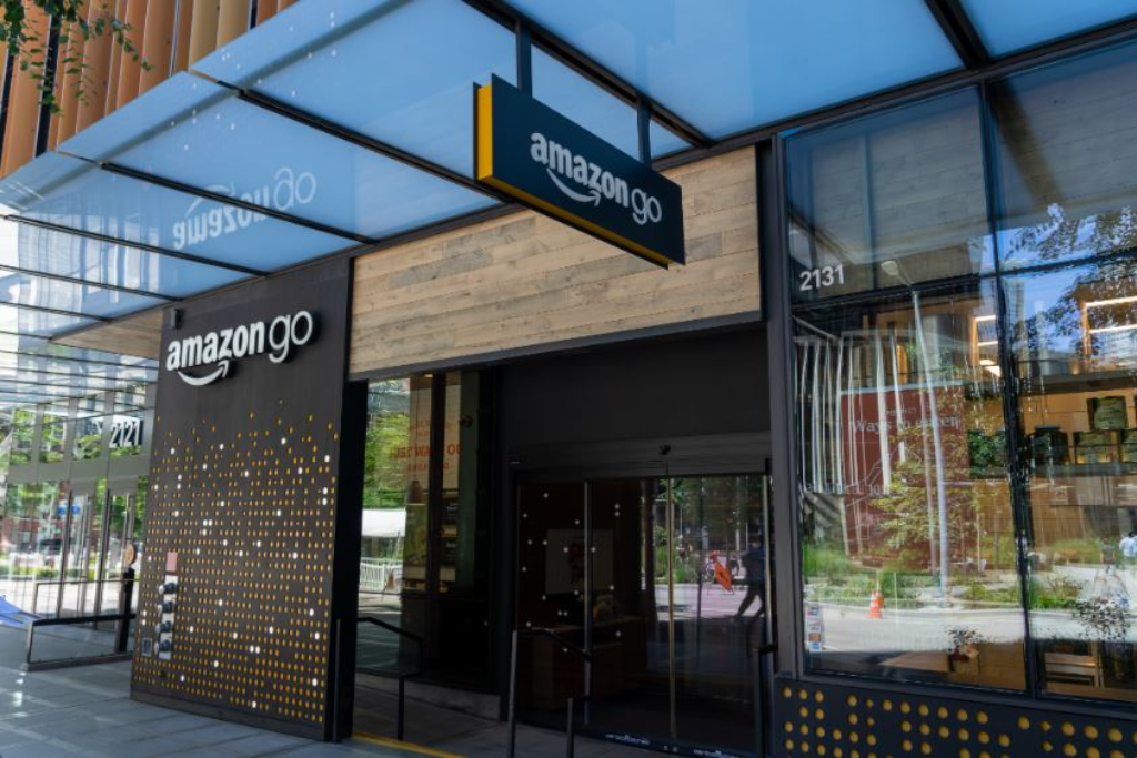 AmazonGo Convenience Stores Sued for not Posting Signs that they are